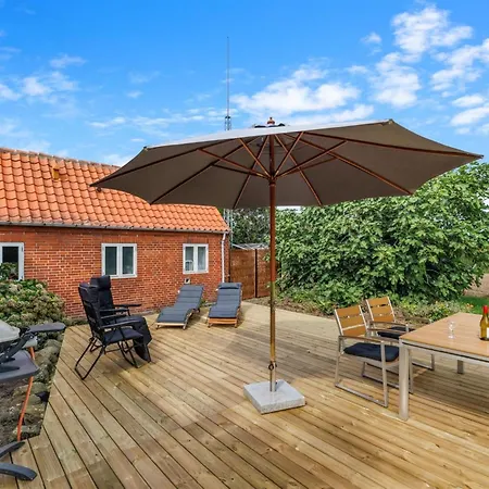 Vakantiehuis Alisa - 2-5km From The Sea By Interhome