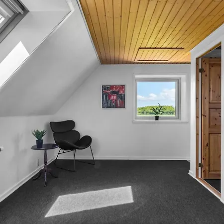 Vakantiehuis Alisa - 2-5km From The Sea By Interhome